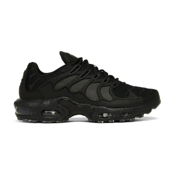 NIKE Air Max Terrascape Plus 'Triple Black' Sneakers Size 3.5 - Picture 1 of 7